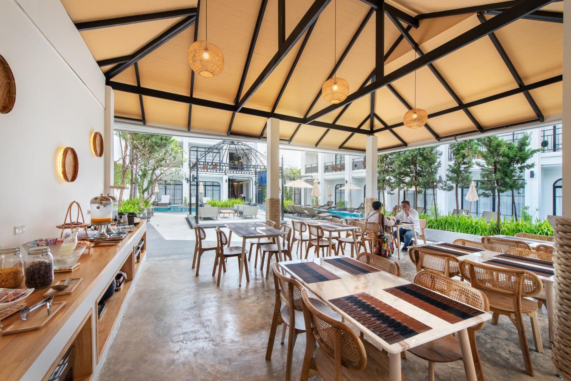 Ai Pai Hotel Exterior photo
