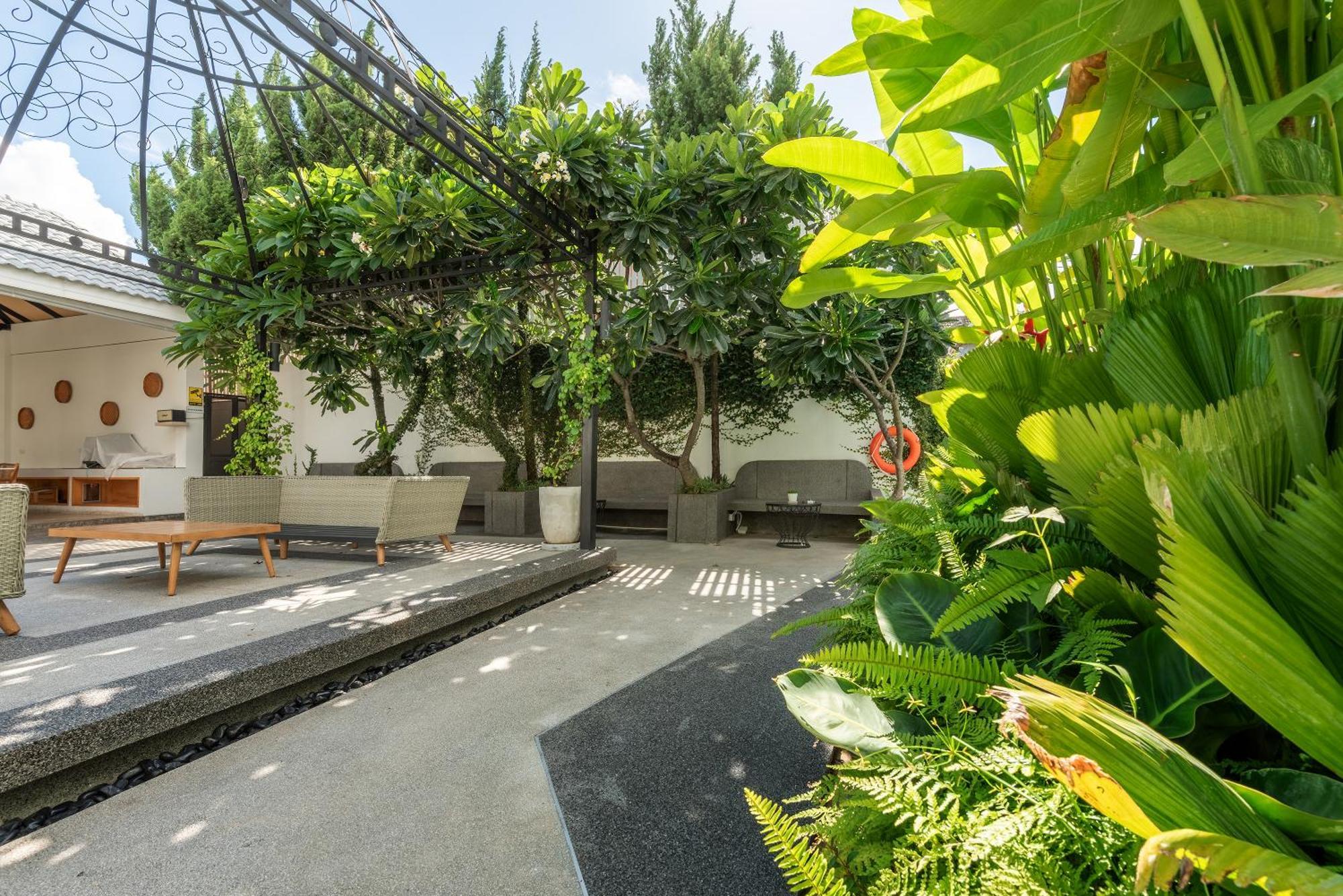 Ai Pai Hotel Exterior photo